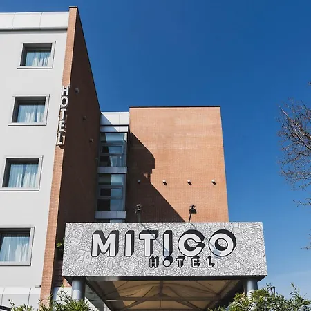 Mitico & Natural 4*